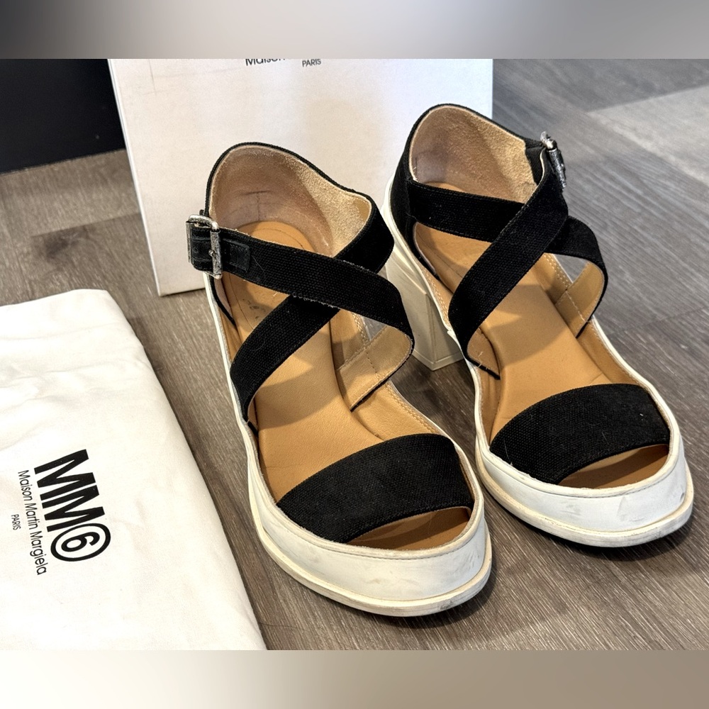 MM6 Maison Martin Margiela Crisscross Heel (Size 37)